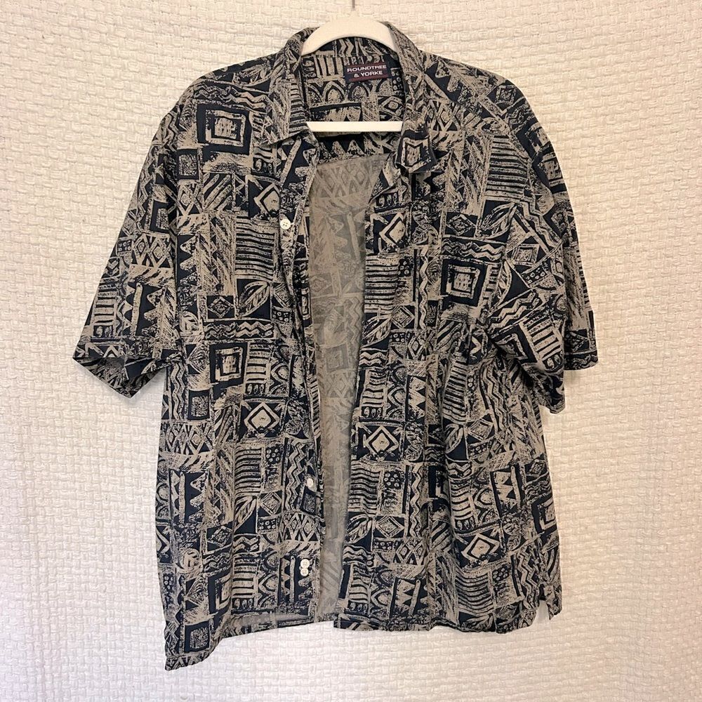 Vibey Shirt✨ 